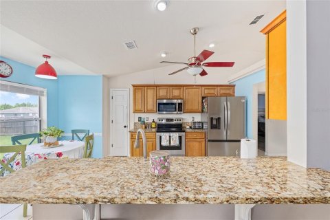 House in Ocala, Florida 3 bedrooms, 146.23 sq.m. № 1771805 - photo 11