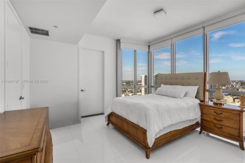 Снять в аренду кондоминиум в Майами, Флорида 3 спальни, 193.33м2, № 2002677 - фото 25