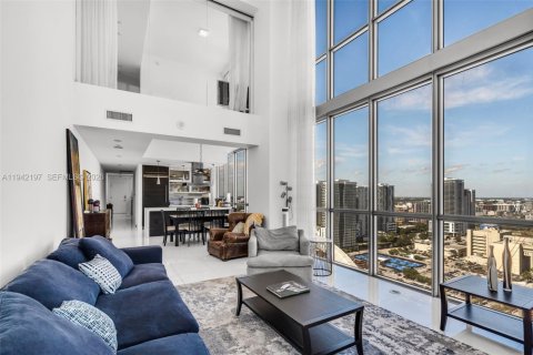 Снять в аренду кондоминиум в Майами, Флорида 3 спальни, 193.33м2, № 2002677 - фото 10