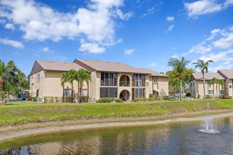Condominio en venta en Greenacres, Florida, 2 dormitorios, 86.86 m2 № 1958780 - foto 26