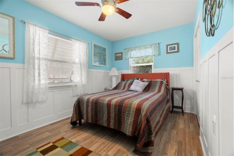 House in Clearwater, Florida 2 bedrooms, 85.19 sq.m. № 1909251 - photo 14