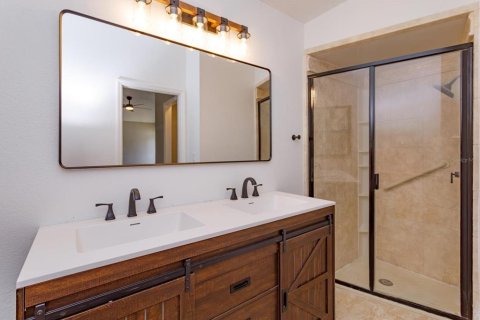Villa ou maison à vendre à Oviedo, Floride: 4 chambres, 312.06 m2 № 2305224 - photo 21