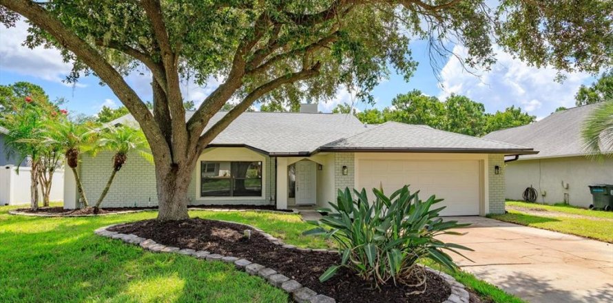 Villa ou maison à Oviedo, Floride 4 chambres, 312.06 m2 № 2305224
