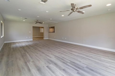 Villa ou maison à vendre à Oviedo, Floride: 4 chambres, 312.06 m2 № 2305224 - photo 19