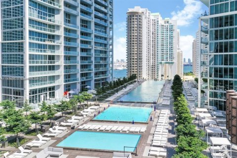 Condo in Miami, Florida, 1 bedroom  № 1956898 - photo 5