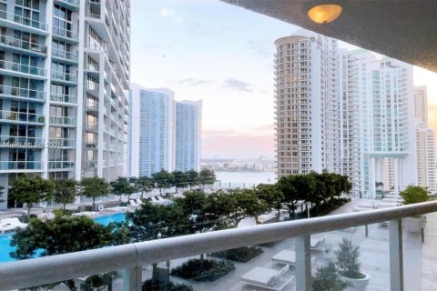 Condo in Miami, Florida, 1 bedroom  № 1956898 - photo 11