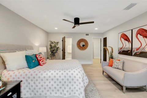 Casa en venta en Tampa, Florida, 4 dormitorios, 209.68 m2 № 1902222 - foto 27
