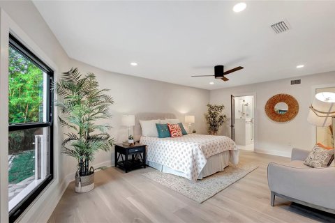Casa en venta en Tampa, Florida, 4 dormitorios, 209.68 m2 № 1902222 - foto 26