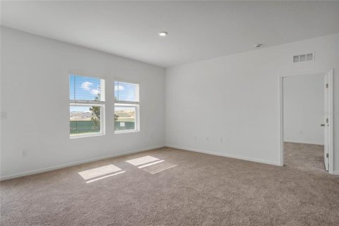 Casa en alquiler en Minneola, Florida, 3 dormitorios, 147.62 m2 № 1909302 - foto 3