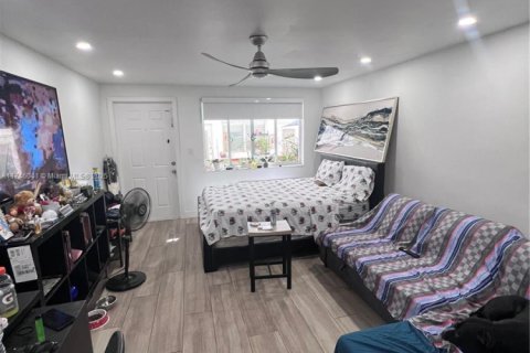 Copropriété à louer à Miami Beach, Floride: 42.74 m2 № 1985252 - photo 6