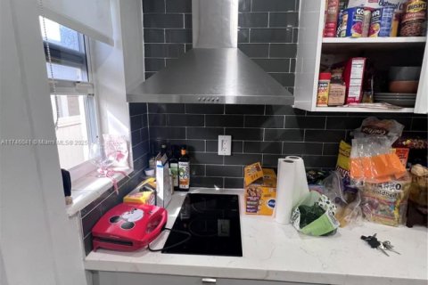 Copropriété à louer à Miami Beach, Floride: 42.74 m2 № 1985252 - photo 5