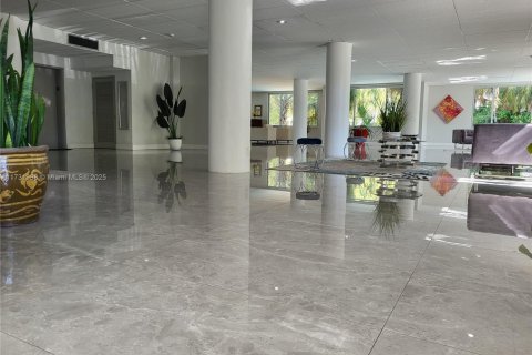Condo in Bay Harbor Islands, Florida, 1 bedroom  № 1811166 - photo 6
