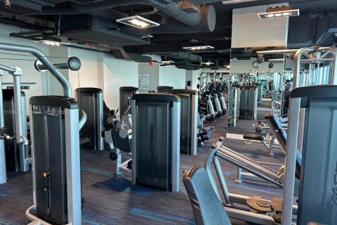 Купить кондоминиум в Майами, Флорида 2 спальни, 134.62м2, № 1896414 - фото 13