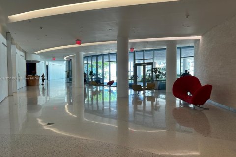 Купить кондоминиум в Майами, Флорида 2 спальни, 134.62м2, № 1896414 - фото 23