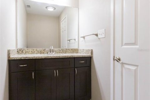 Casa en alquiler en Tampa, Florida, 3 dormitorios, 247.77 m2 № 2259337 - foto 27