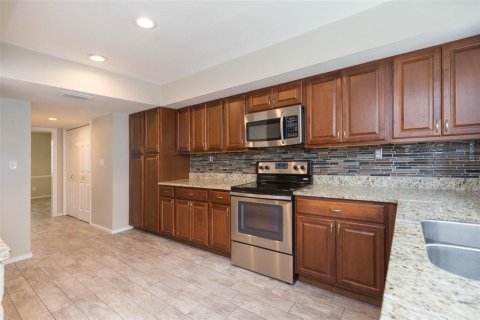 Casa en alquiler en Tampa, Florida, 3 dormitorios, 247.77 m2 № 2259337 - foto 23