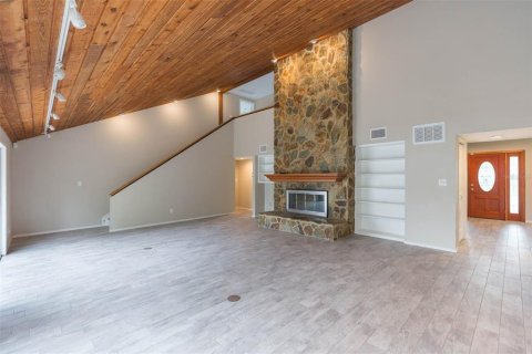 Casa en alquiler en Tampa, Florida, 3 dormitorios, 247.77 m2 № 2259337 - foto 19