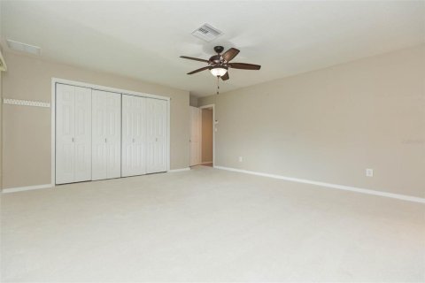 Casa en alquiler en Tampa, Florida, 3 dormitorios, 247.77 m2 № 2259337 - foto 29