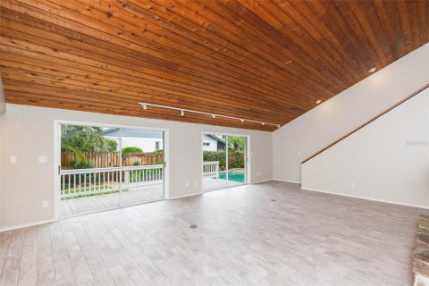 Casa en alquiler en Tampa, Florida, 3 dormitorios, 247.77 m2 № 2259337 - foto 15