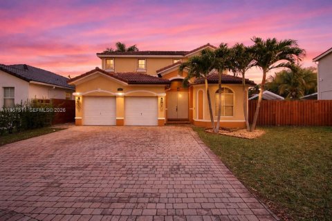 Casa en Homestead, Florida 5 dormitorios, 232.35 m2 № 2011469