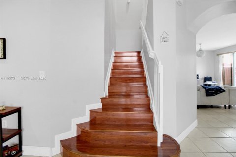 Casa en venta en Homestead, Florida, 5 dormitorios, 232.35 m2 № 2011469 - foto 26