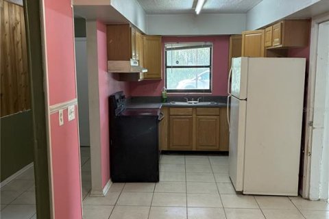 House in Valrico, Florida 3 bedrooms, 166.39 sq.m. № 1853602 - photo 10