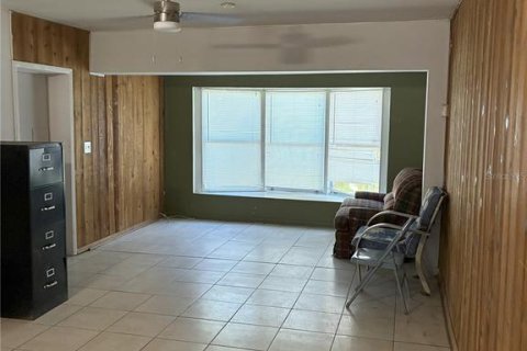 House in Valrico, Florida 3 bedrooms, 166.39 sq.m. № 1853602 - photo 3