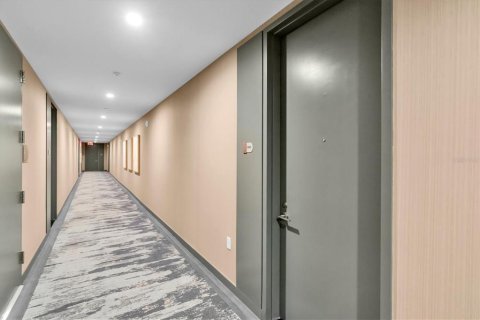 Copropriété à vendre à Saint Petersburg, Floride: 2 chambres, 178.47 m2 № 2416892 - photo 3