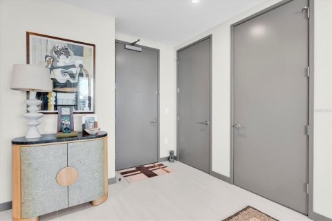 Copropriété à vendre à Saint Petersburg, Floride: 2 chambres, 178.47 m2 № 2416892 - photo 4