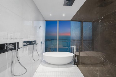 Купить кондоминиум в Майами, Флорида 3 спальни, 313.36м2, № 1937201 - фото 9