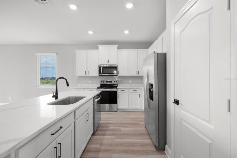 Casa en venta en Lake Alfred, Florida, 4 dormitorios, 194.72 m2 № 2410188 - foto 15