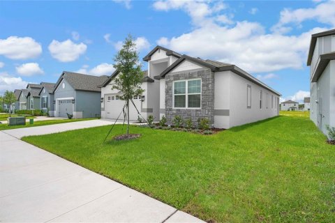 Casa en venta en Lake Alfred, Florida, 4 dormitorios, 194.72 m2 № 2410188 - foto 2