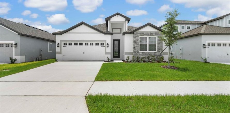 Casa en Lake Alfred, Florida 4 dormitorios, 194.72 m2 № 2410188