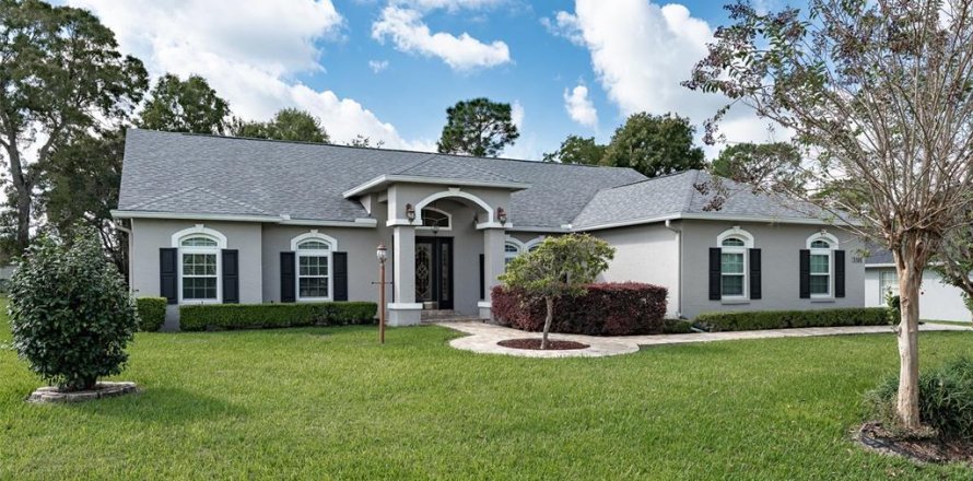 Villa ou maison à Ocala, Floride 4 chambres, 228.45 m2 № 2424073
