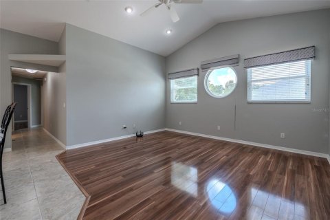 Villa ou maison à vendre à Ocala, Floride: 4 chambres, 228.45 m2 № 2424073 - photo 29