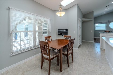 Villa ou maison à vendre à Ocala, Floride: 4 chambres, 228.45 m2 № 2424073 - photo 16