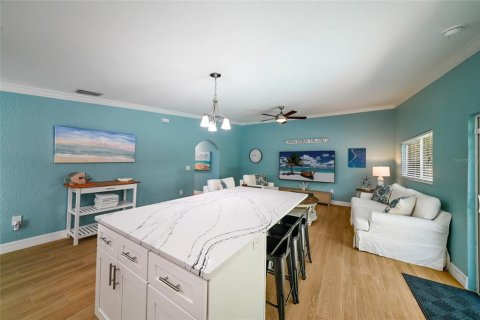 House in Holmes Beach, Florida 3 bedrooms, 117.24 sq.m. № 2114518 - photo 12