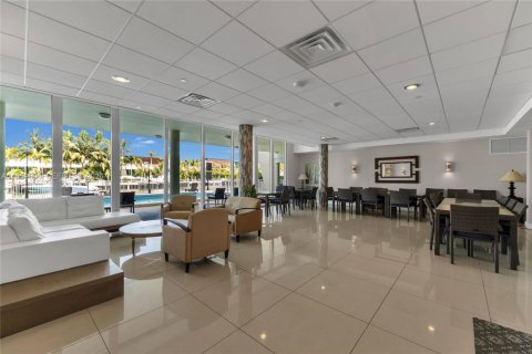 Copropriété à louer à Bay Harbor Islands, Floride: 1 chambre, 92.9 m2 № 2008255 - photo 23