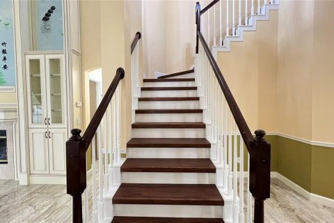 House in Celebration, Florida 4 bedrooms, 279.36 sq.m. № 1802383 - photo 17