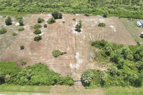 Land in Okeechobee, Florida № 1755486 - photo 1