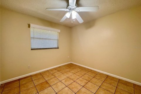 Appartement à louer à Orlando, Floride: 2 chambres, 74.32 m2 № 2430409 - photo 9