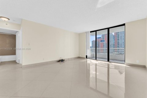 Copropriété à vendre à Aventura, Floride: 2 chambres, 98.66 m2 № 2010879 - photo 11