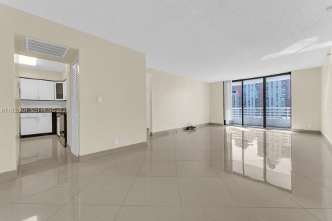 Copropriété à vendre à Aventura, Floride: 2 chambres, 98.66 m2 № 2010879 - photo 9