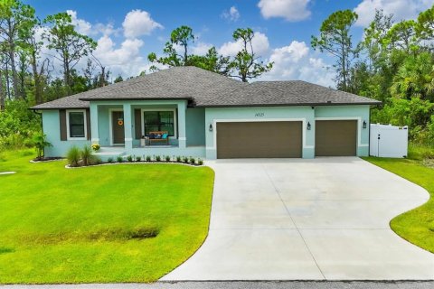 Casa en Port Charlotte, Florida 3 dormitorios, 189.24 m2 № 2380432