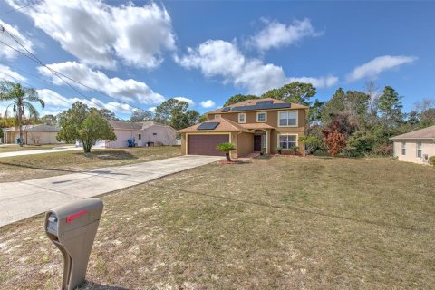 House in Spring Hill, Florida 4 bedrooms, 206.43 sq.m. № 1717679 - photo 2