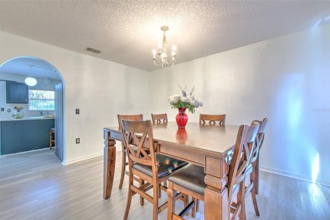 House in Spring Hill, Florida 4 bedrooms, 206.43 sq.m. № 1717679 - photo 9