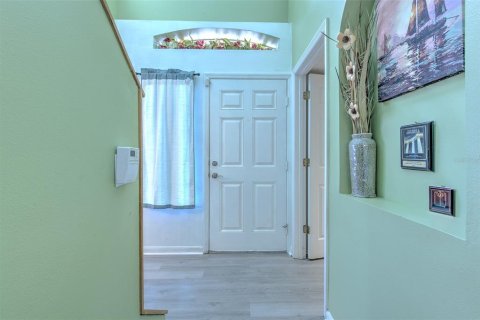 House in Spring Hill, Florida 4 bedrooms, 206.43 sq.m. № 1717679 - photo 5