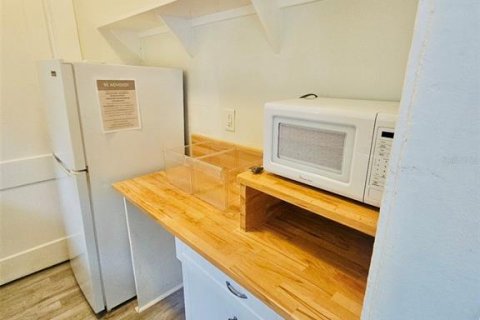 Apartment in Tampa, Florida 332.22 sq.m. № 2150904 - photo 11