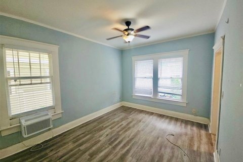 Apartment in Tampa, Florida 332.22 sq.m. № 2150904 - photo 6