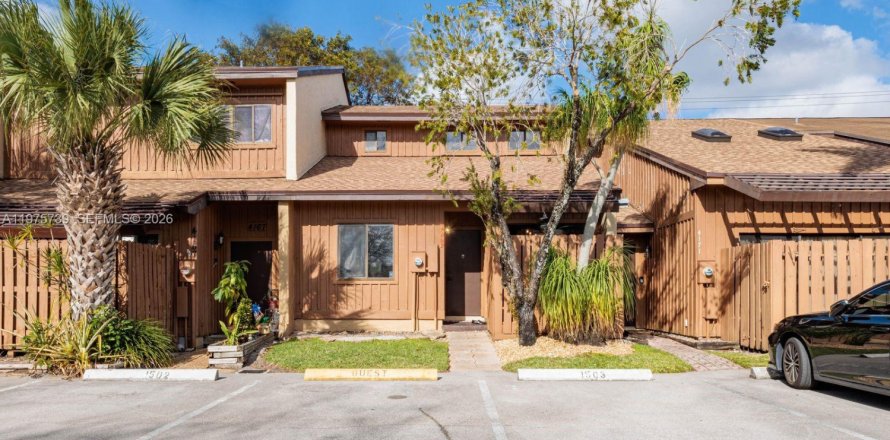 Таунхаус в Дейви, Флорида 2 спальни, 123.19м2 № 2040941